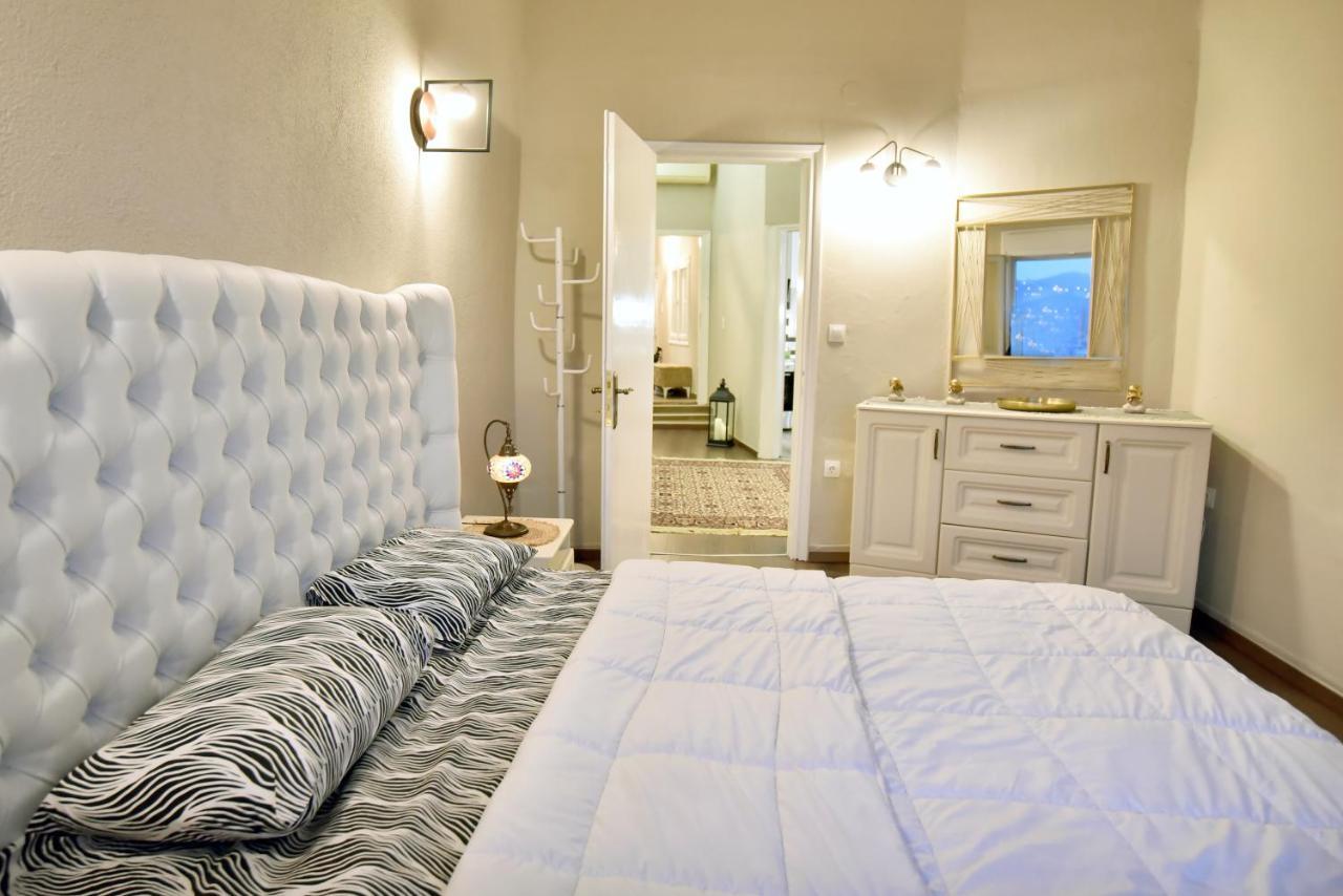 Golden Sea View - Old Town Apartment Kavála ภายนอก รูปภาพ